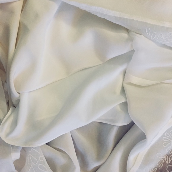 NWT! Beautiful Rebecca Minkoff dress size 4. - Picture 3 of 4